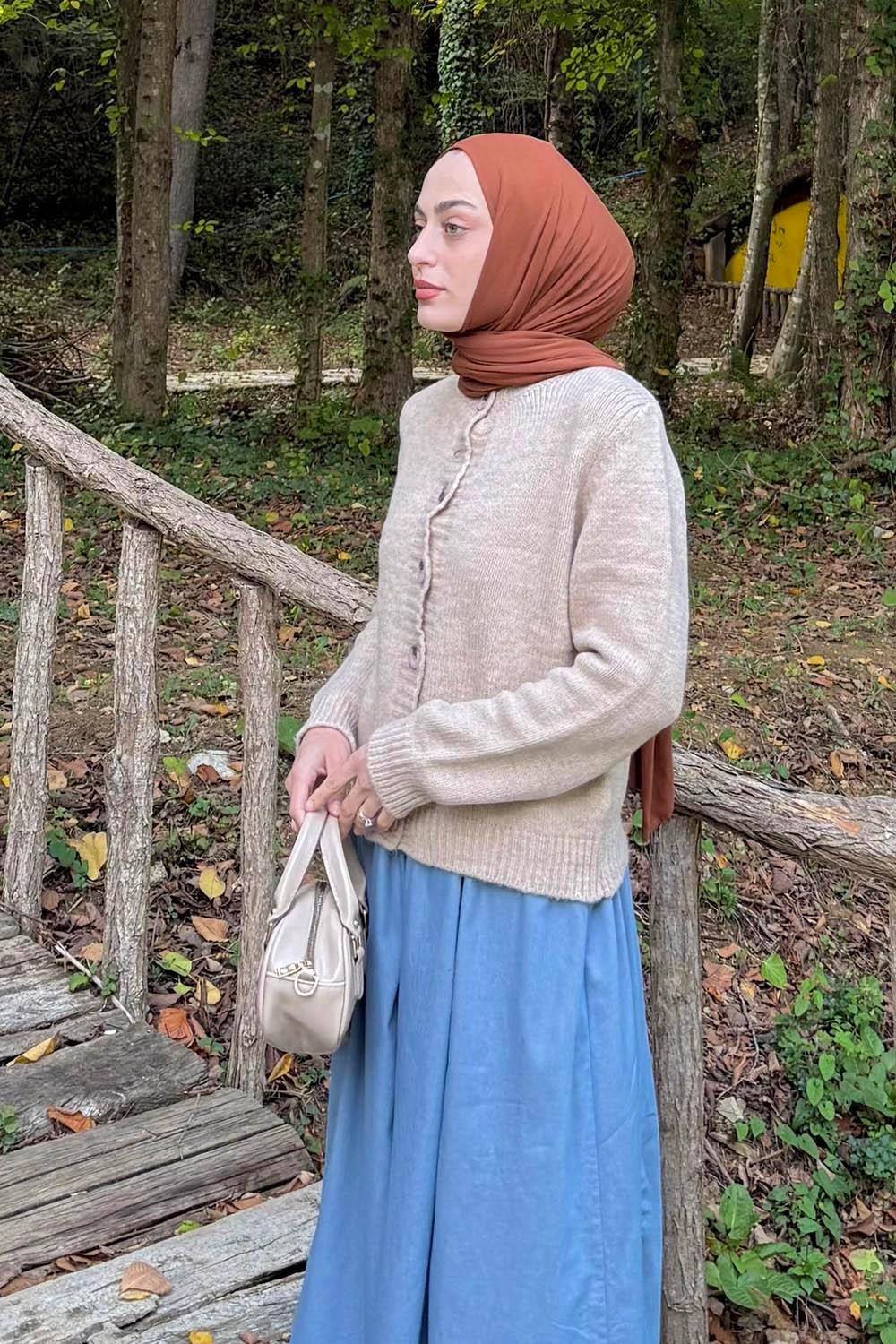 Bisiklet Yaka Kısa Hırka Bej