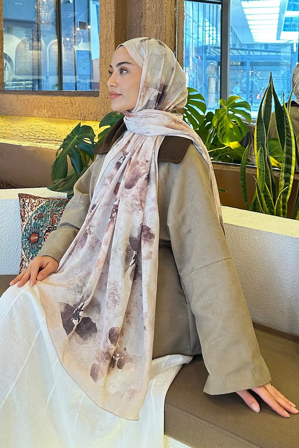 Batik Çiçek Desen Bambu Şal Bej