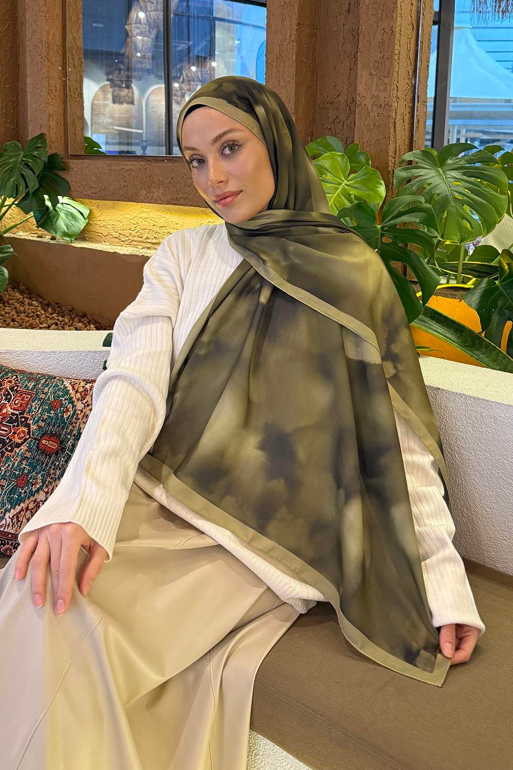 Batik Desen Soft Şal Haki