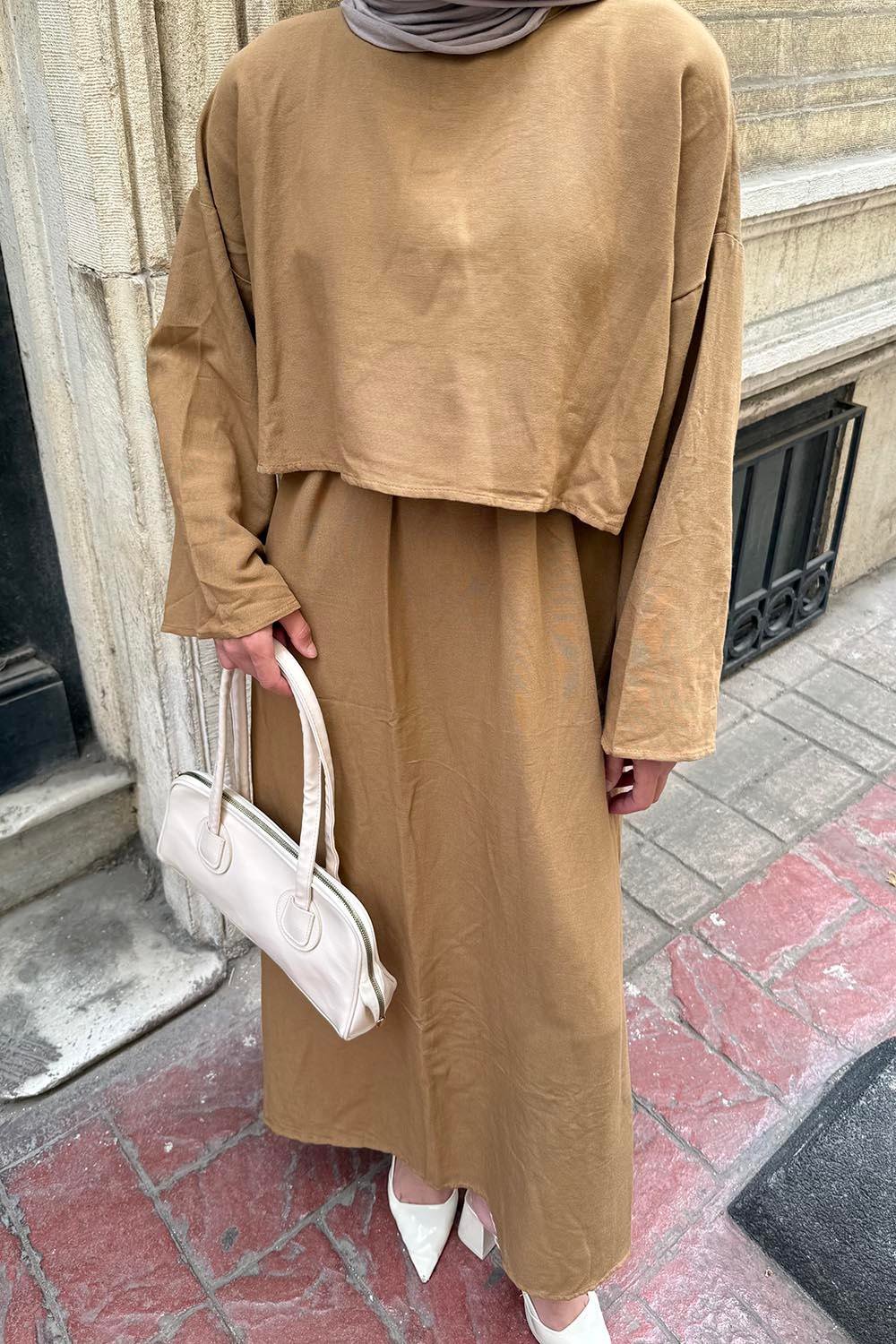 Etekli Tesettür Takım Camel