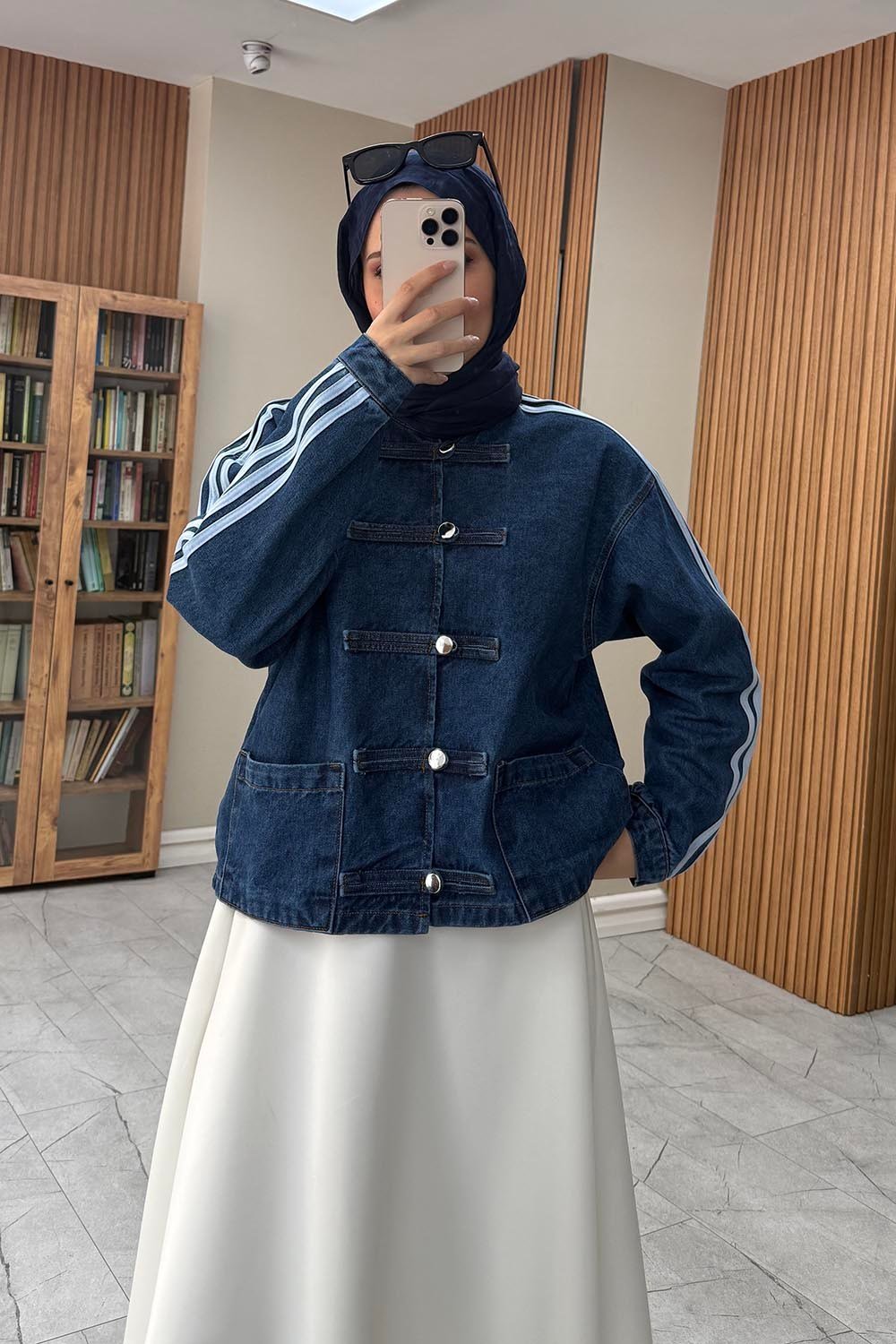 Şerit Detaylı Birit Düğmeli Denim Ceket Koyu Mavi