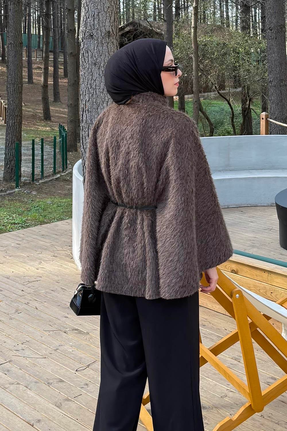 Düğmeli Kemerli Panço Acı Kahverengi