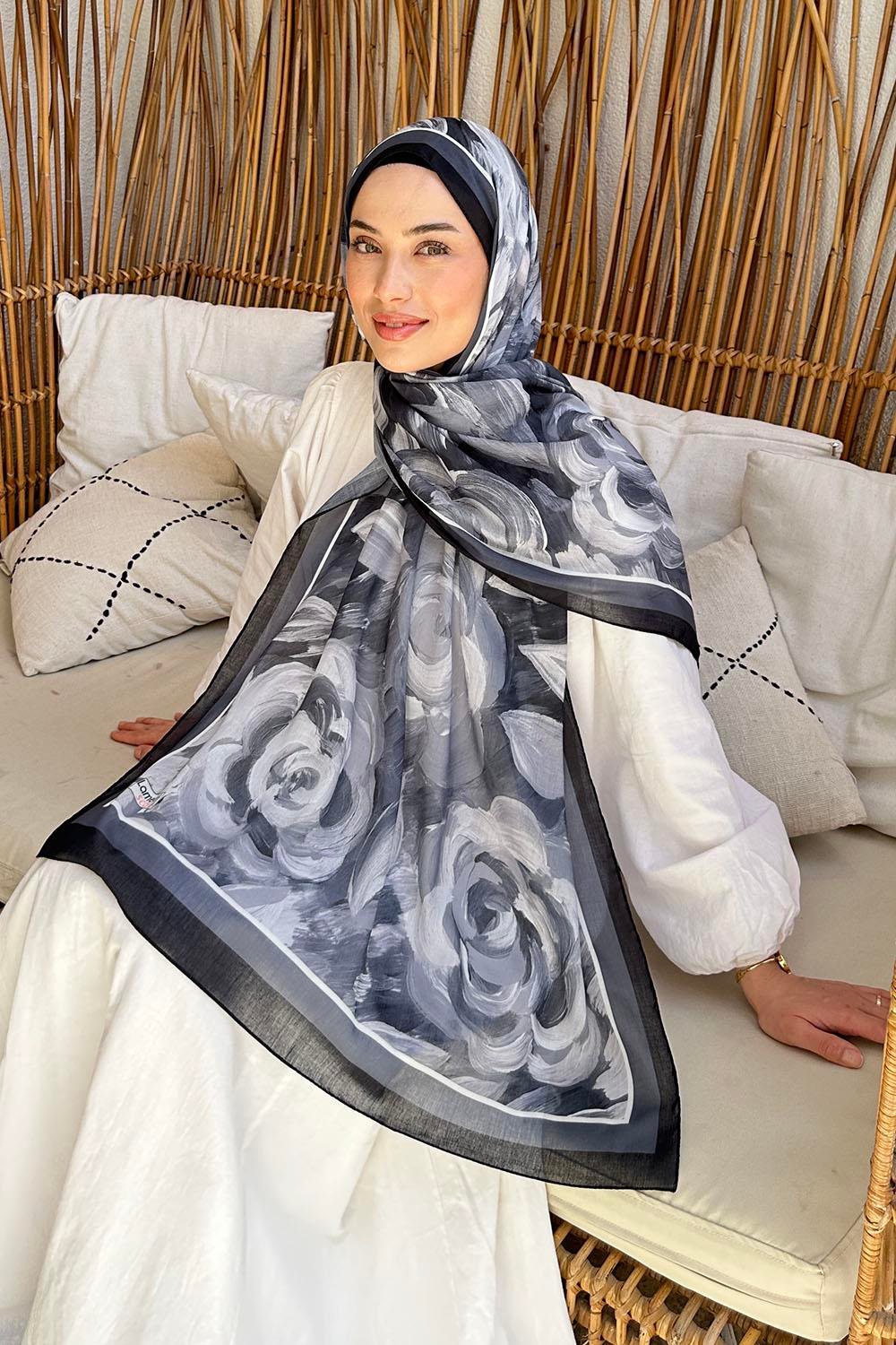 Çiçek Desen Pamuk Şal Siyah