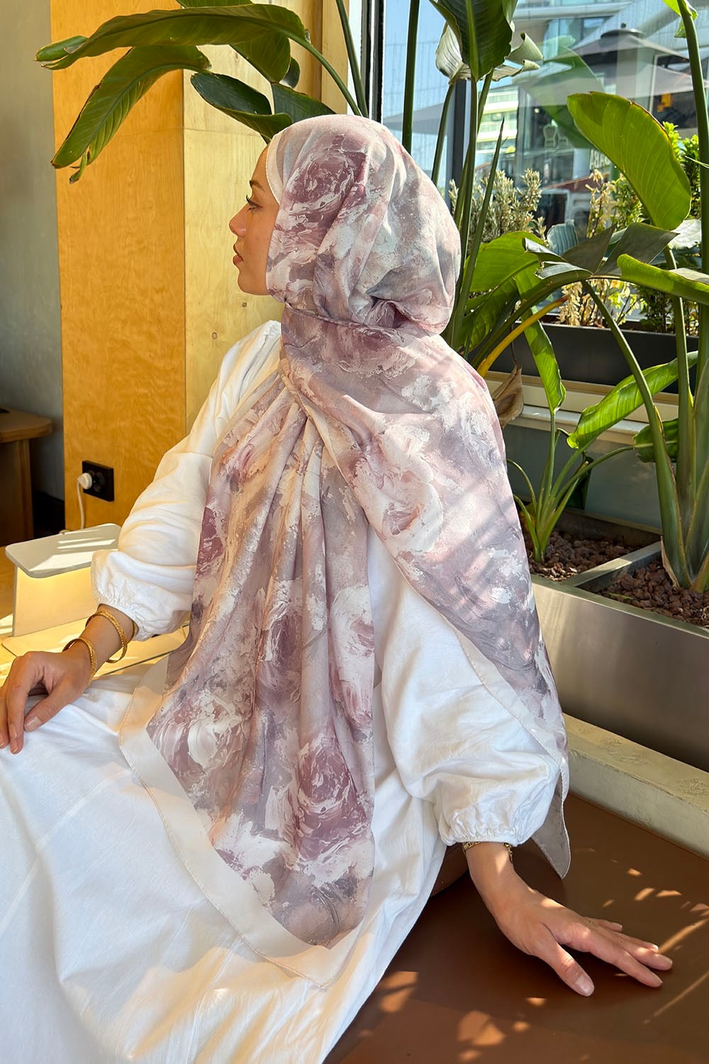Gül Çiçek Desen Lara Soft Şal Taş