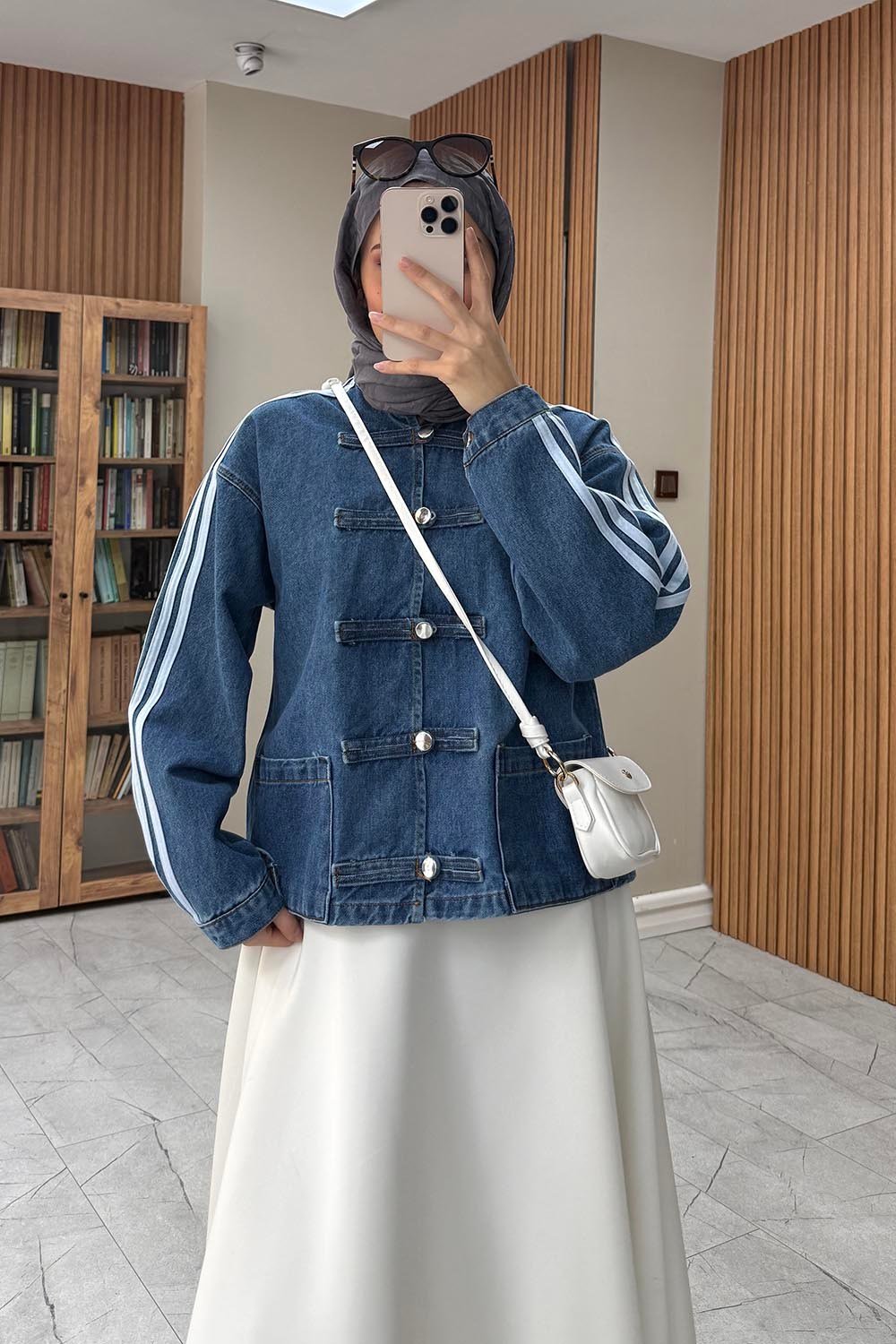 Şerit Detaylı Birit Düğmeli Denim Ceket Kot Mavisi