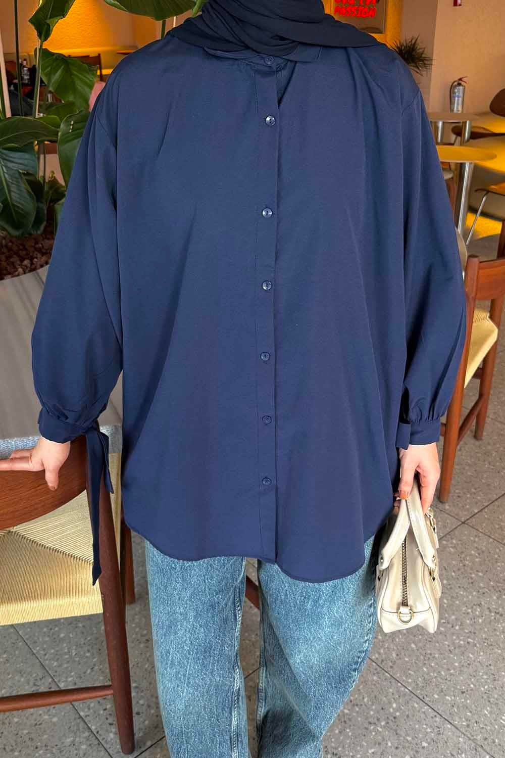 Kol Detaylı Gömlek 
Oversize Gömlek Lacivert