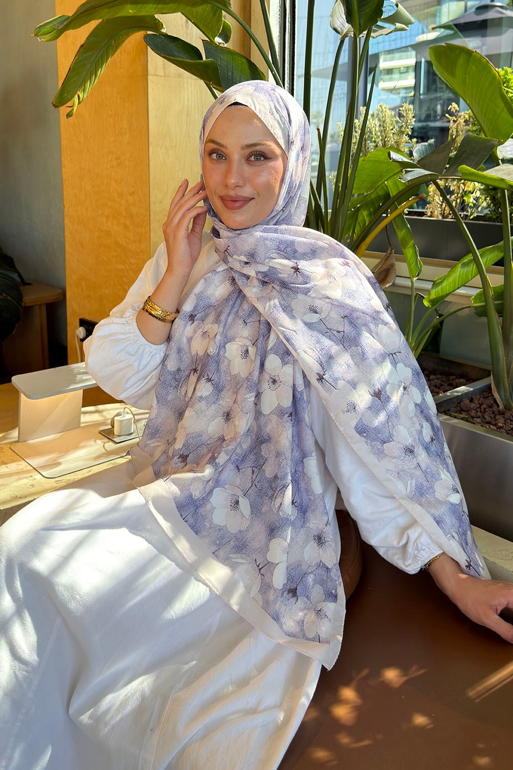 Çiçek Desen Lara Soft Şal Lila