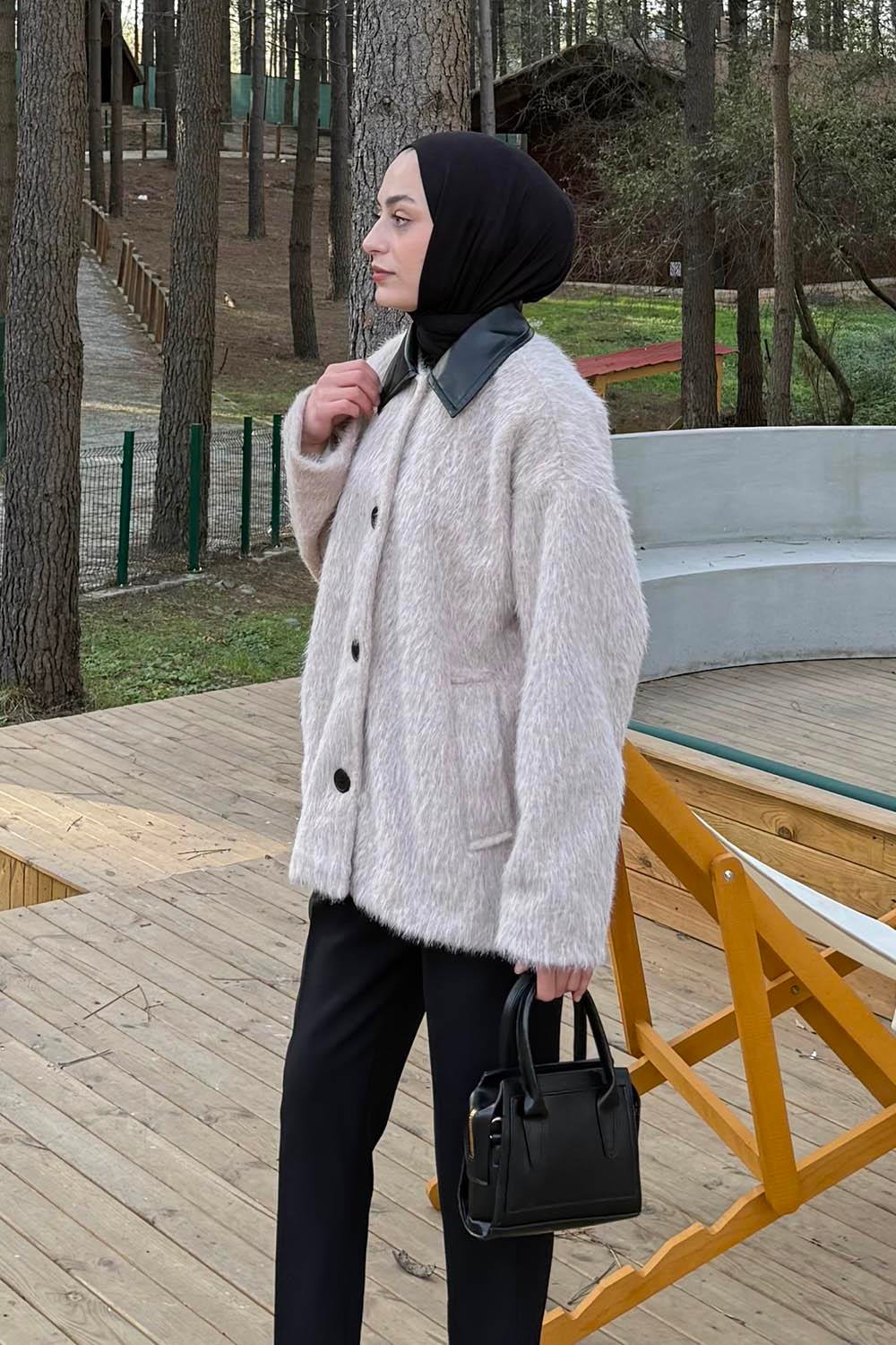 Deri Yaka Mont Krem