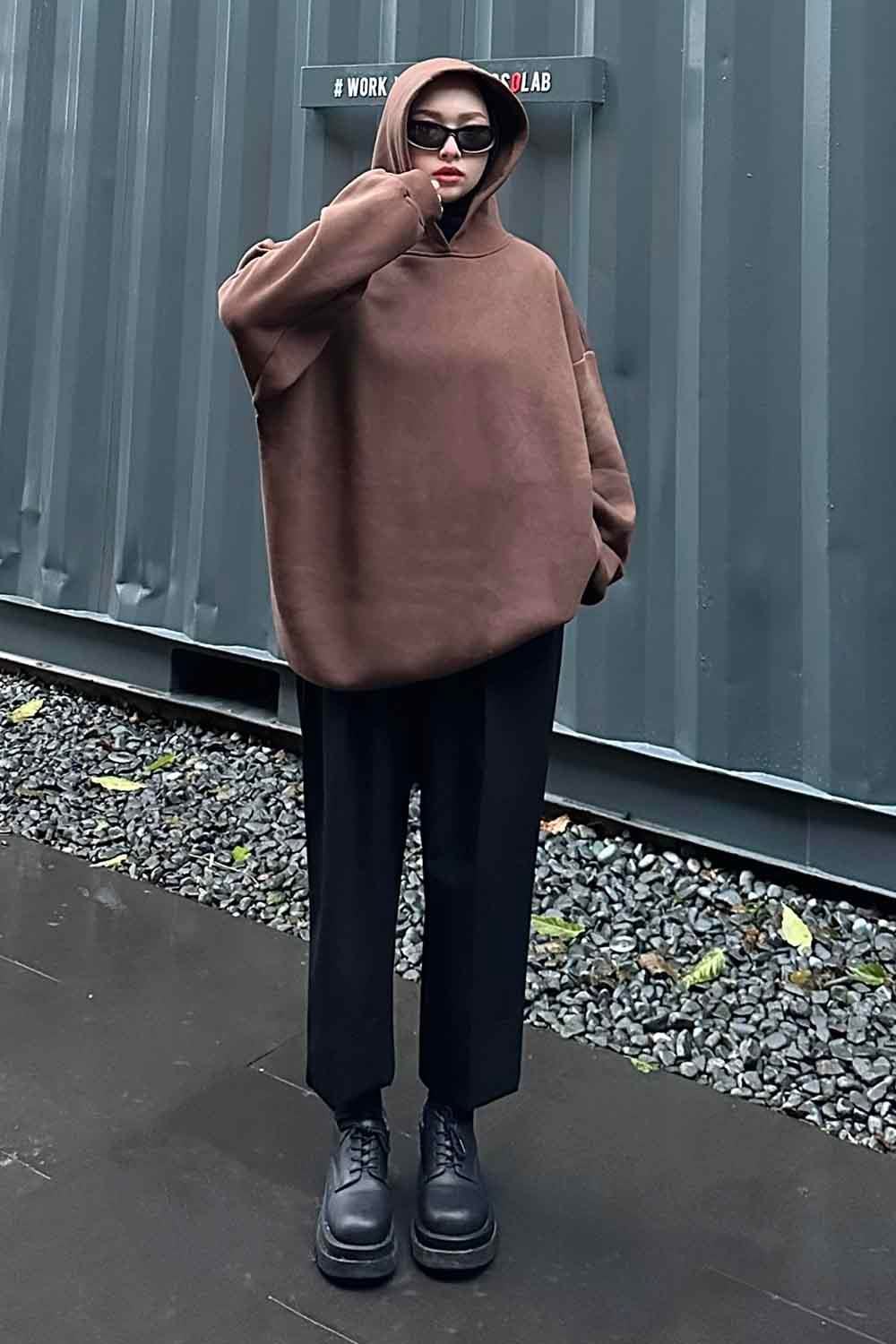 Kapüşonlu Salaş Sweatshirt Acı Kahverengi