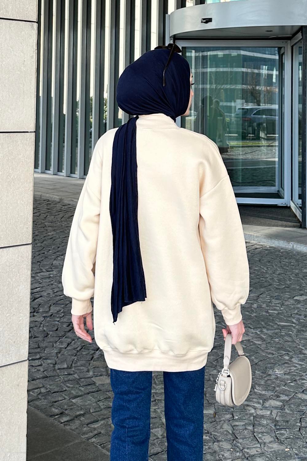 Üç İplikli Yarım Balıkçı Yakalı Basic Tunik Krem