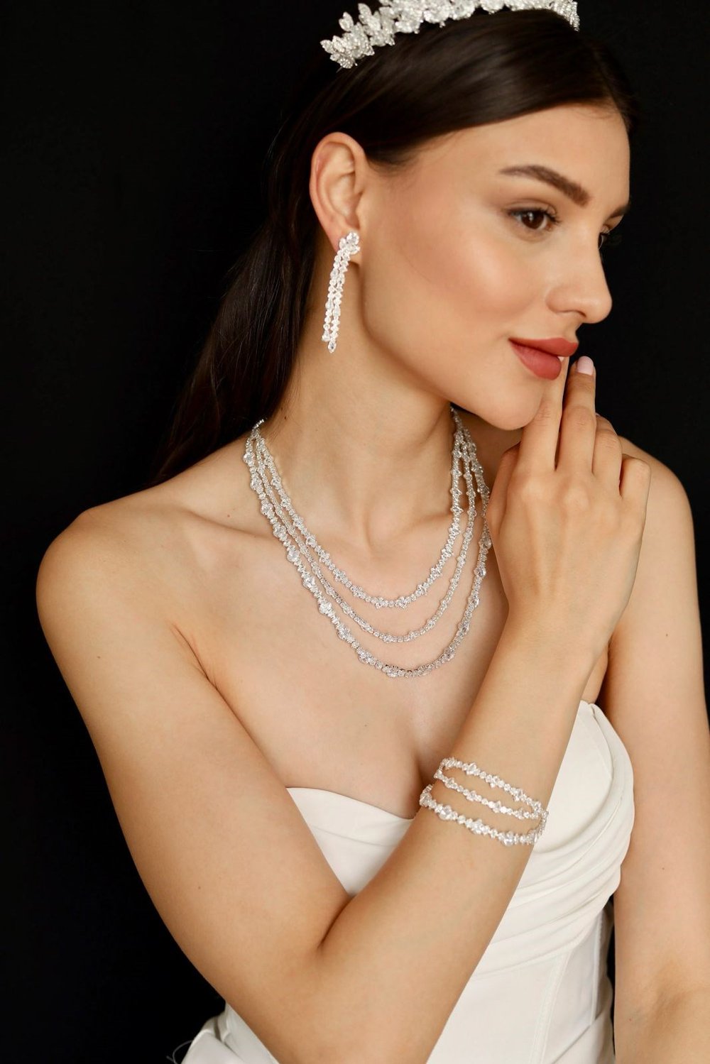 Elise Model Zirkon Kolye Seti