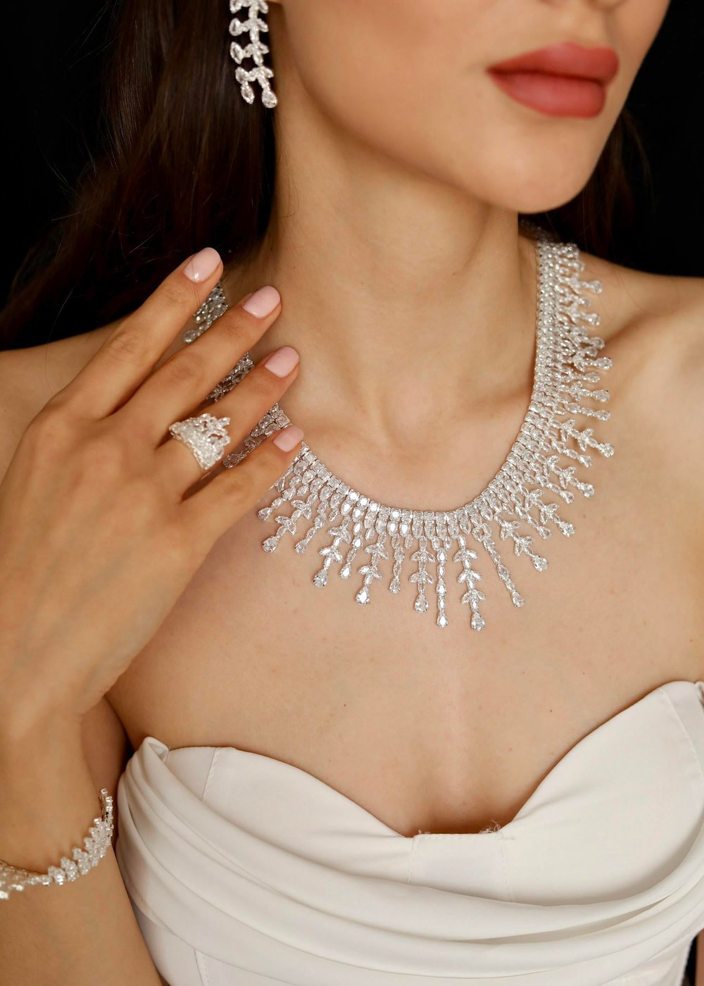 Margot Model Exclusive Zirkon Kolye Seti