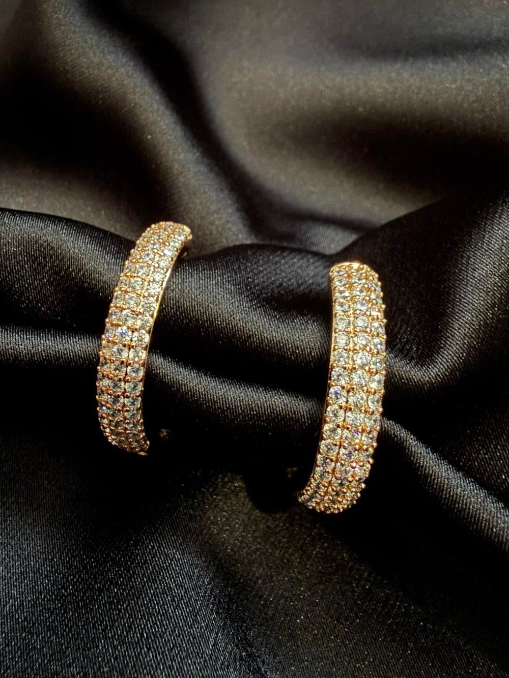 Zirkon Taşlı  Gold Halka Küpe