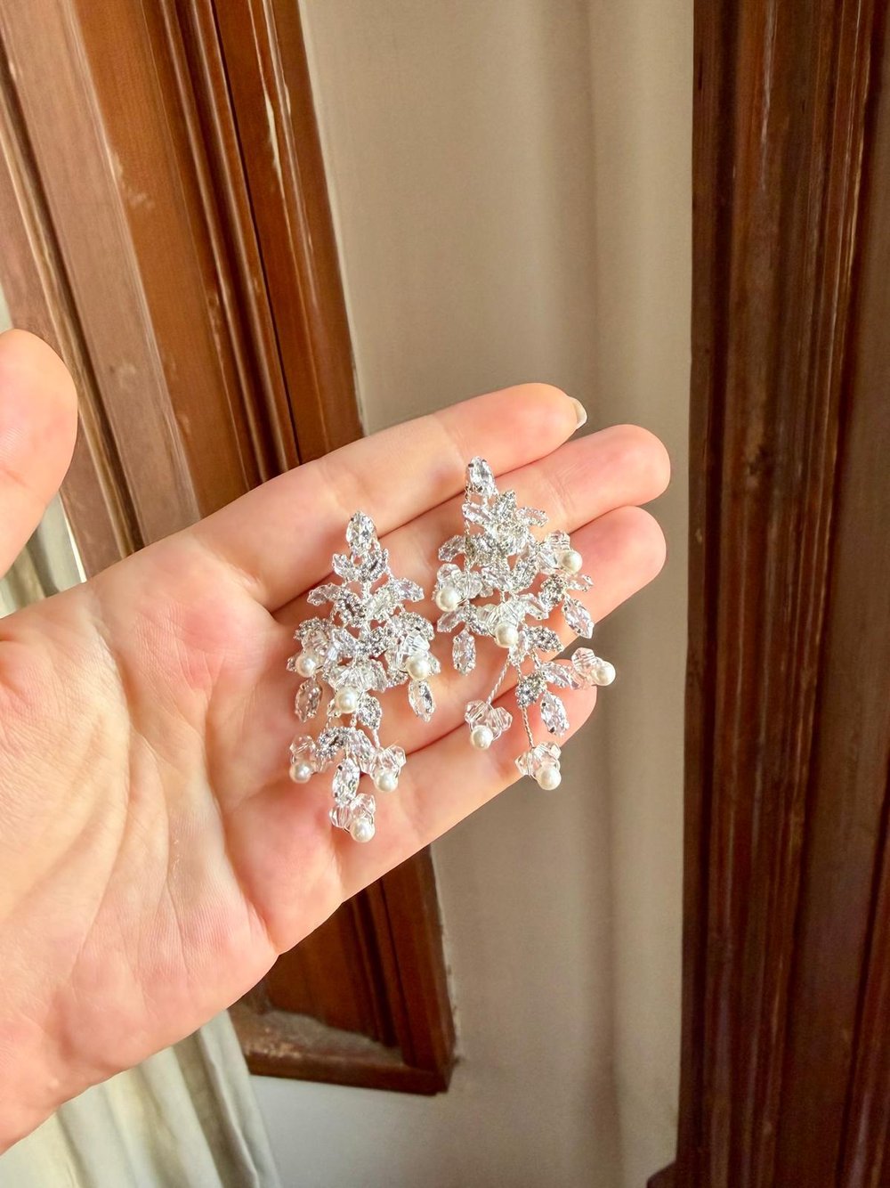 Zirkon Taşlı Pearl Model Küpe