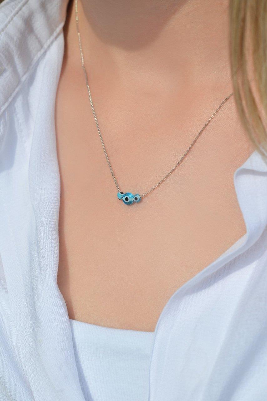 Gümüş Rengi Minimal Nazar Boncuklu İnce Zincir