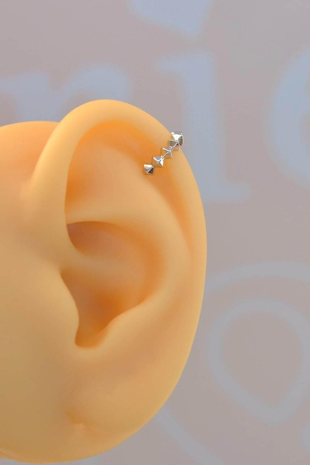 Gümüş Renkli Sıkıştırmalı Kıkırdak Küpe İnce Earcuff
