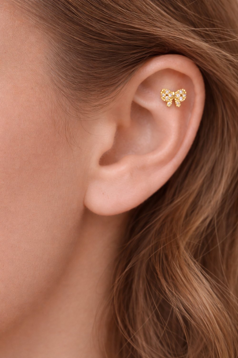 Gold Renkli Taşlı Kurdele Fiyonk Figürlü Piercing Helix Kıkırdak Conch Lob
