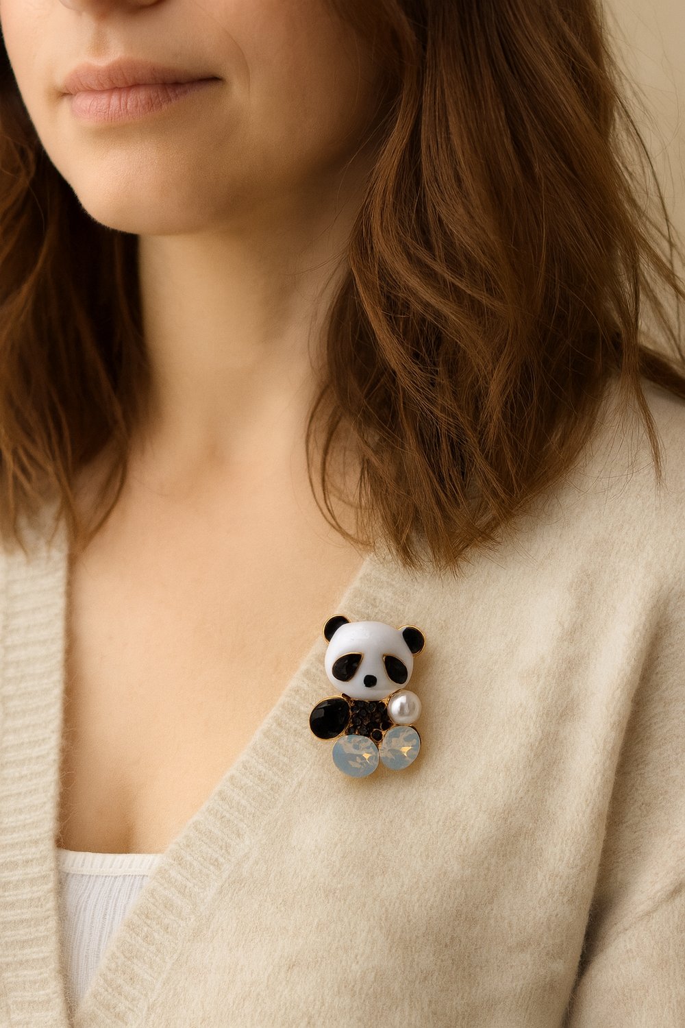 Kristal & İnci Detaylı Sevimli Panda Broş