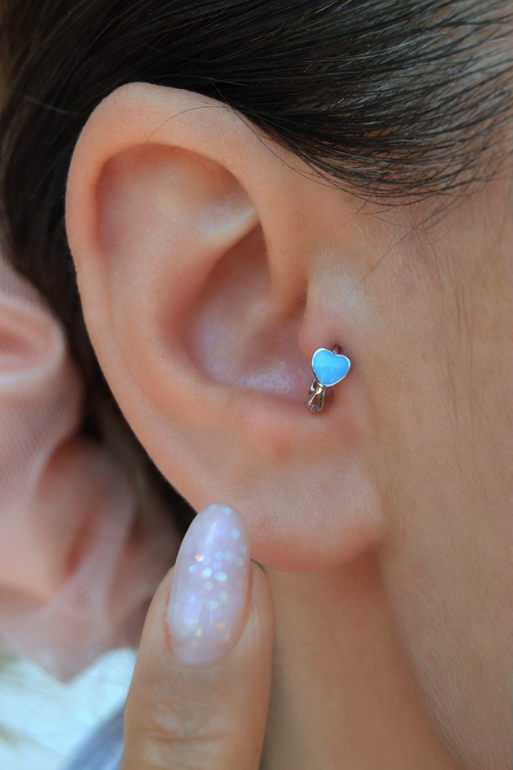 Mavi Kalpli Halka Tragus Piercing Helix Kıkırdak Küpesi Gümüş Renkli