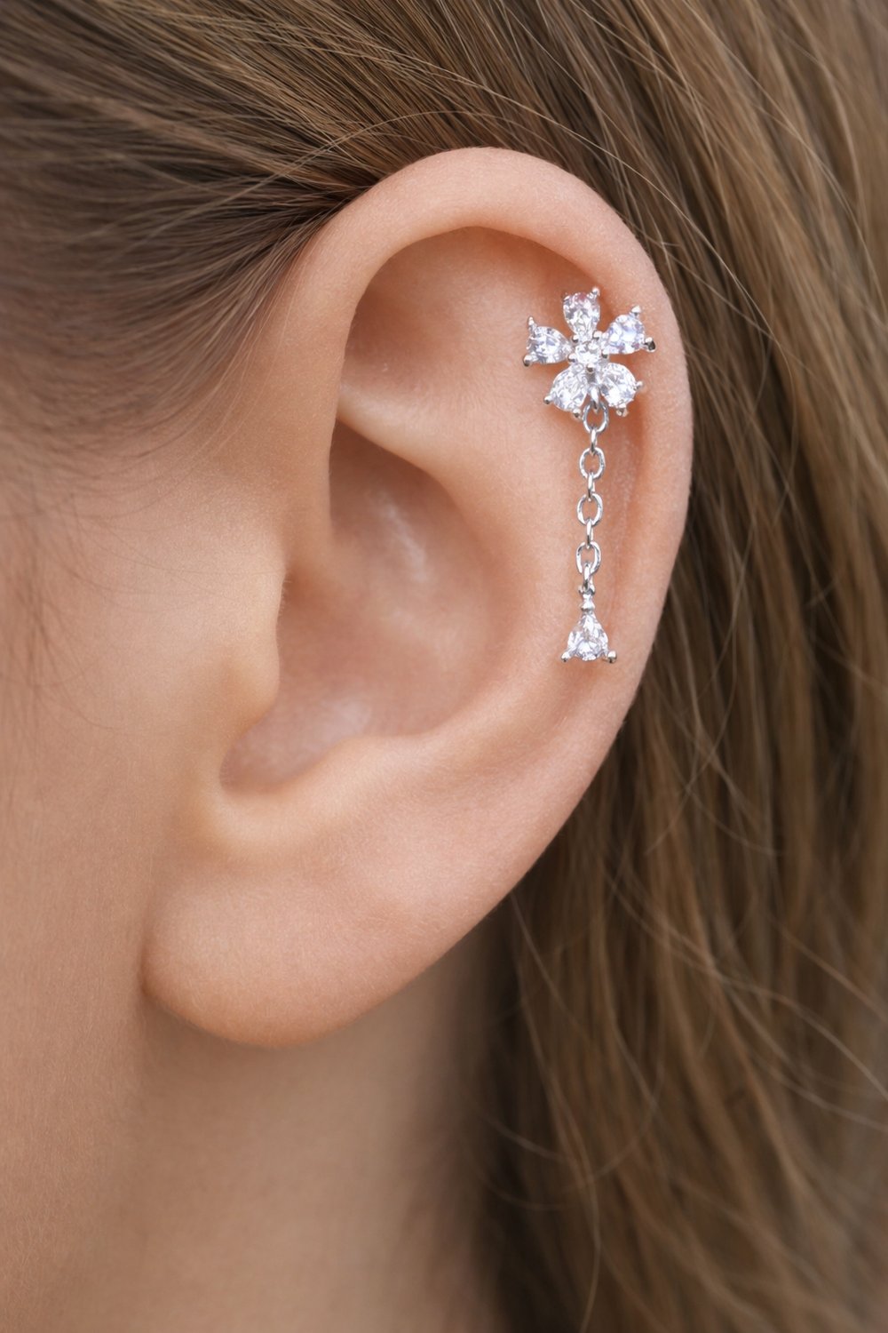 Zincir Sallantılı Çiçek Piercing Helix Kıkırdak Lob Gümüş Renk
