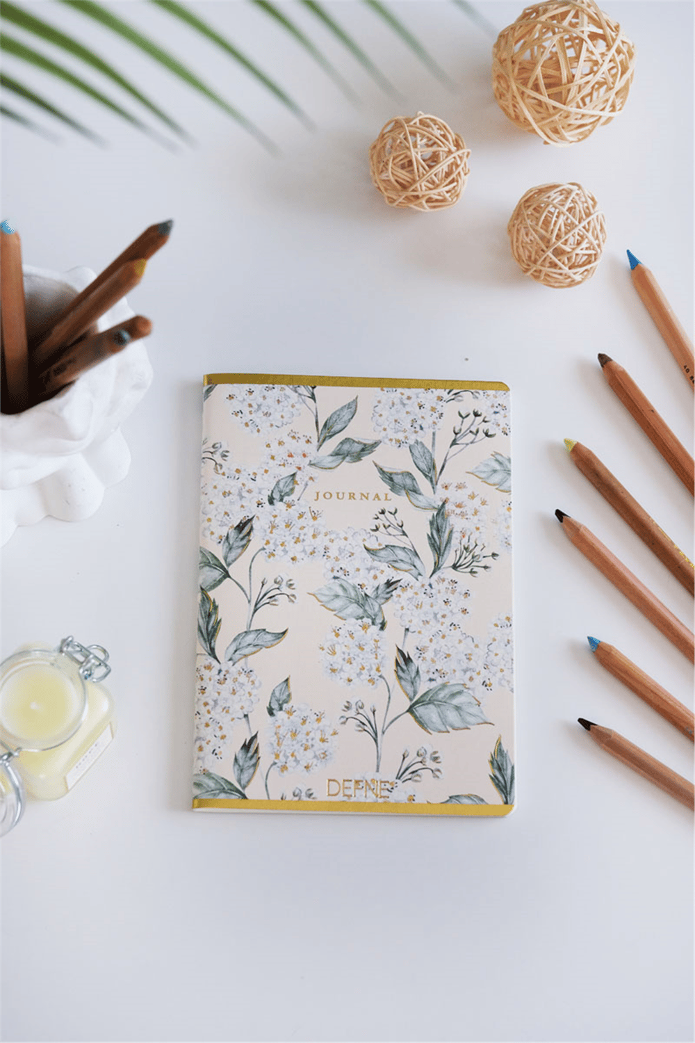 Kişiye Özel Beyaz Ortanca Çiçeği Desenli A5 Çizgili Defter