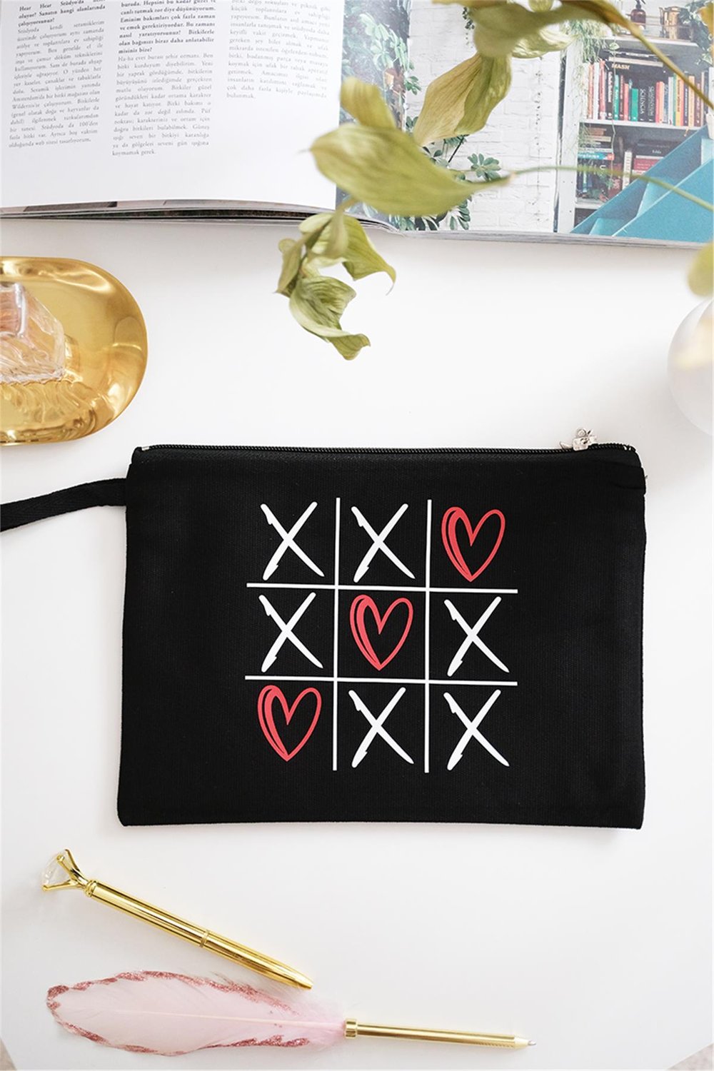 Kalpli Siyah Renk Clutch Çanta