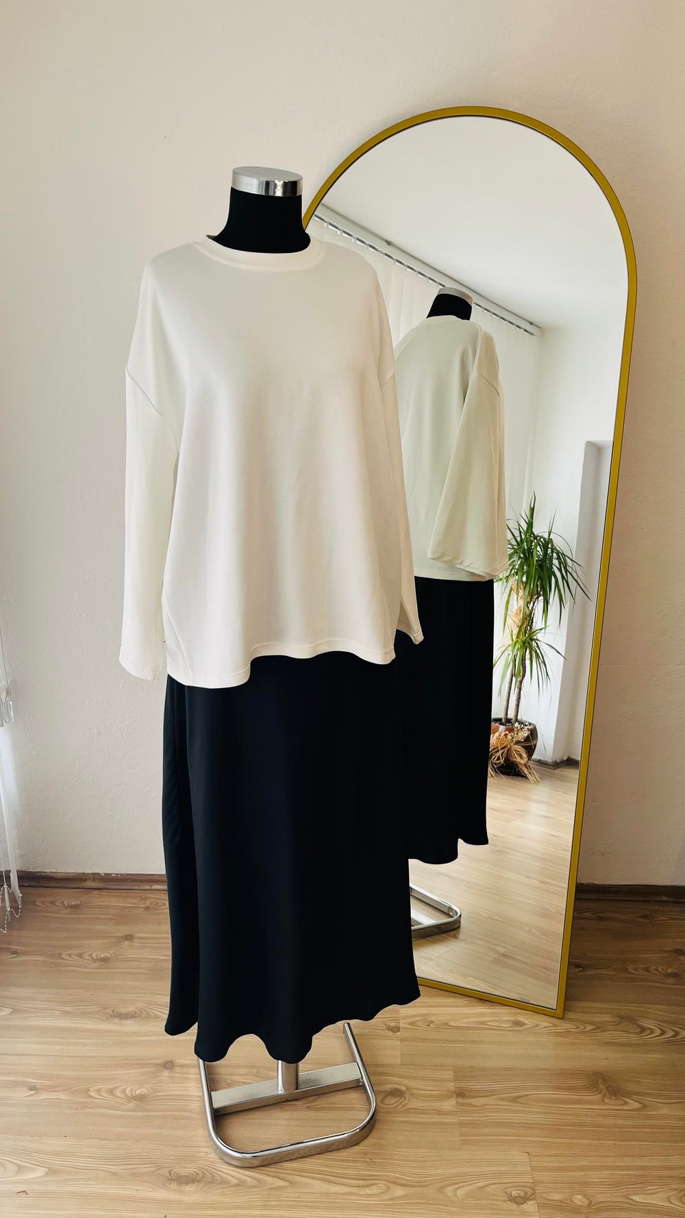 TS-SWEATSHIRT-BEYAZ