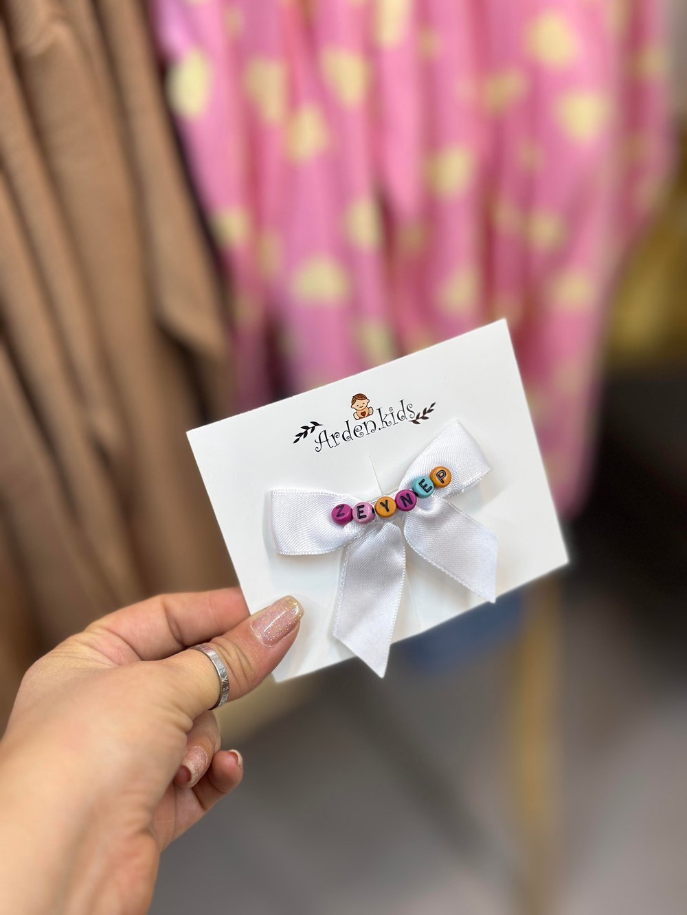 Beyaz İsme Özel Ribbon Toka