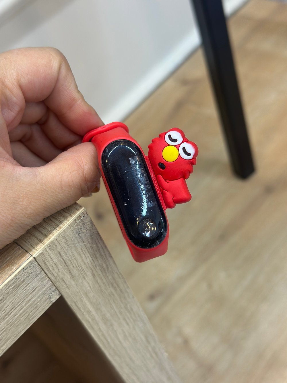 Kırmızı Elmo Çocuk Djital Saat