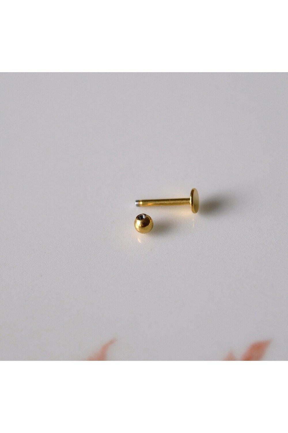 Cerrahi Çelik Top Piercing Tragus Helix Lob Conch Kııkırdak 8 mm Gold Renk