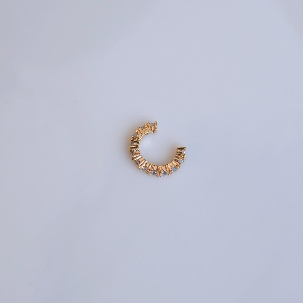 İnce Taşlı Earcuff Taşlı Sıkıştırma Kıkırdak Küpesi