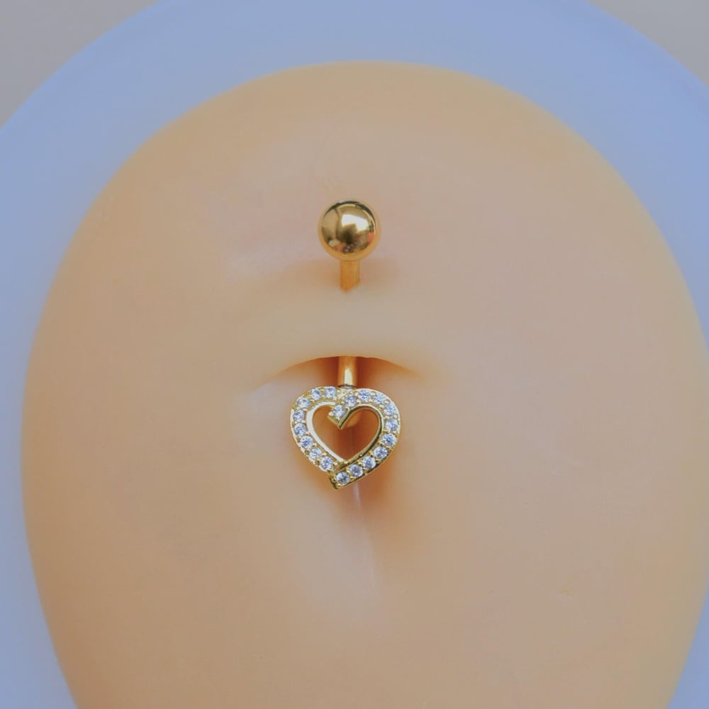 Kalpli Göbek Piercingi Çelik Gold Renkli Minimal