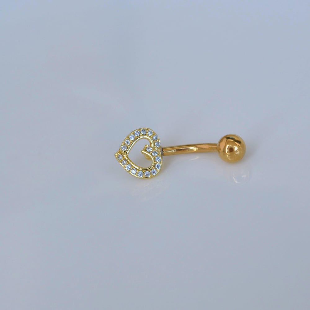 Kalpli Göbek Piercingi Çelik Gold Renkli Minimal