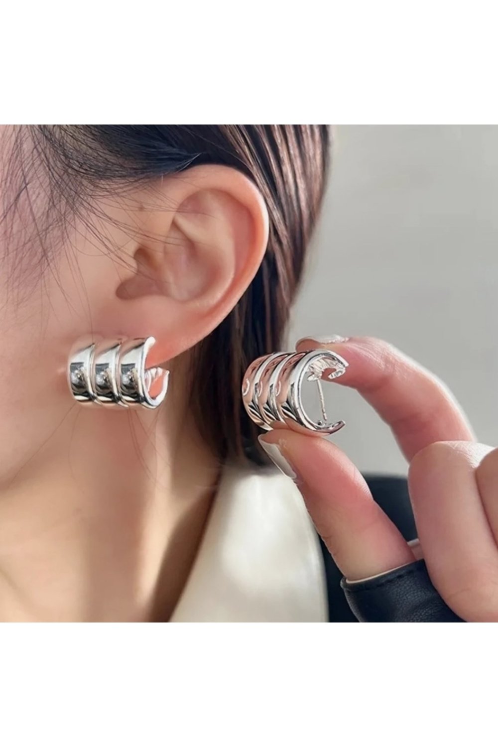 Üç Sıra Çoklu Görünüm Bombeli Çelik Küpe Silver Renk