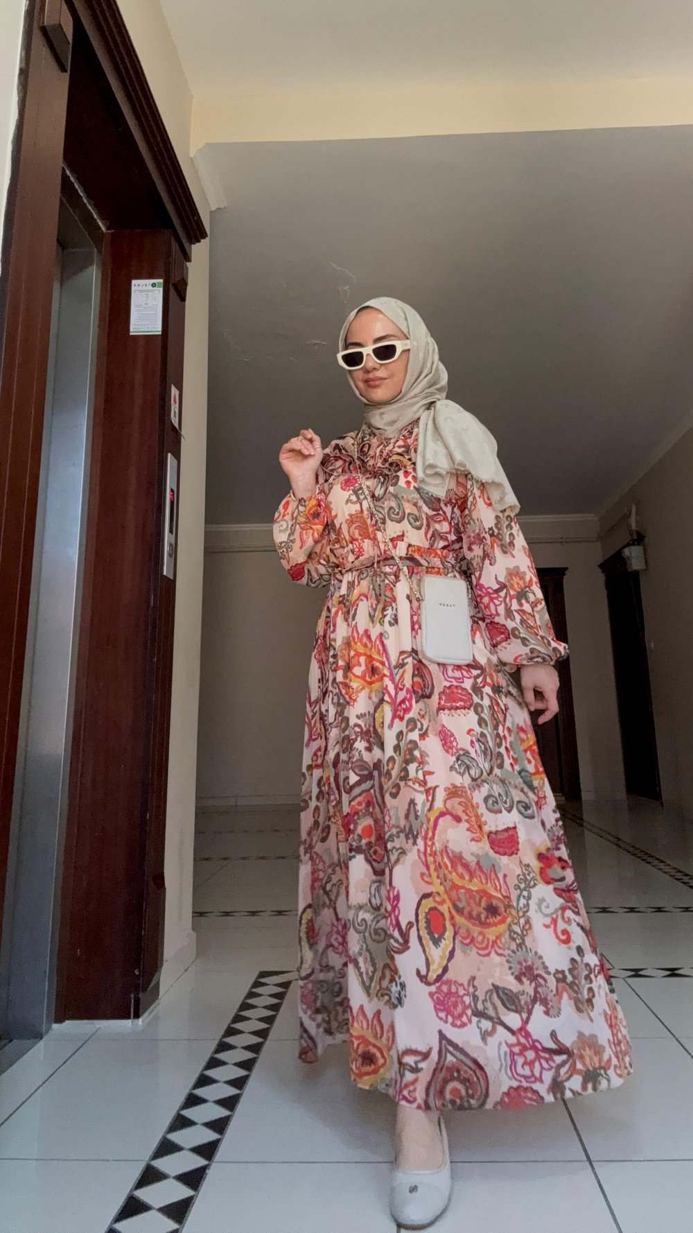 Semra İlhan Etnik Desenli Elbise Krem