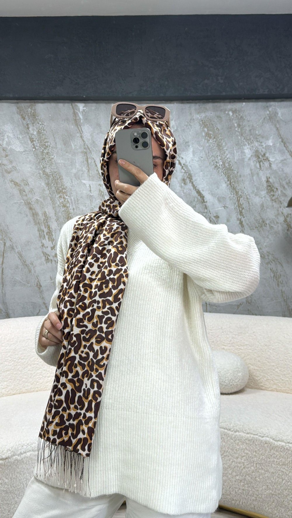 İpekevi Leopar Desenli İpek Şal Kahve