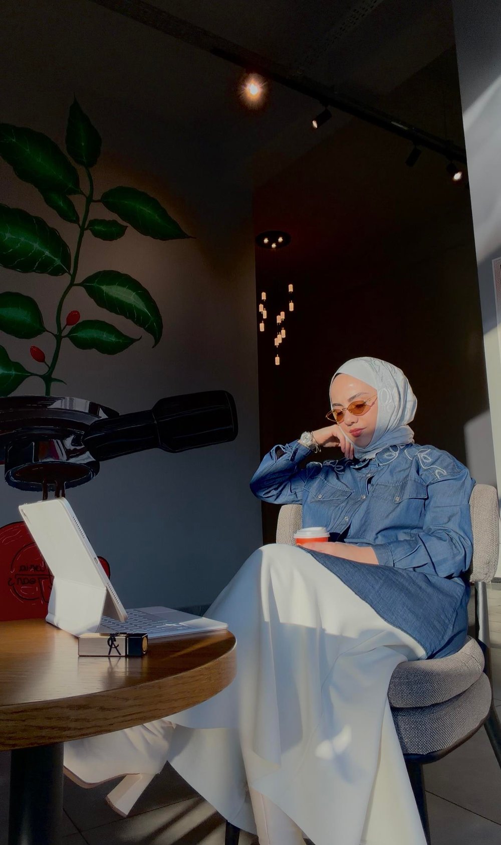 Touche Omuz Nakışlı Denim Efektli Gömlek
