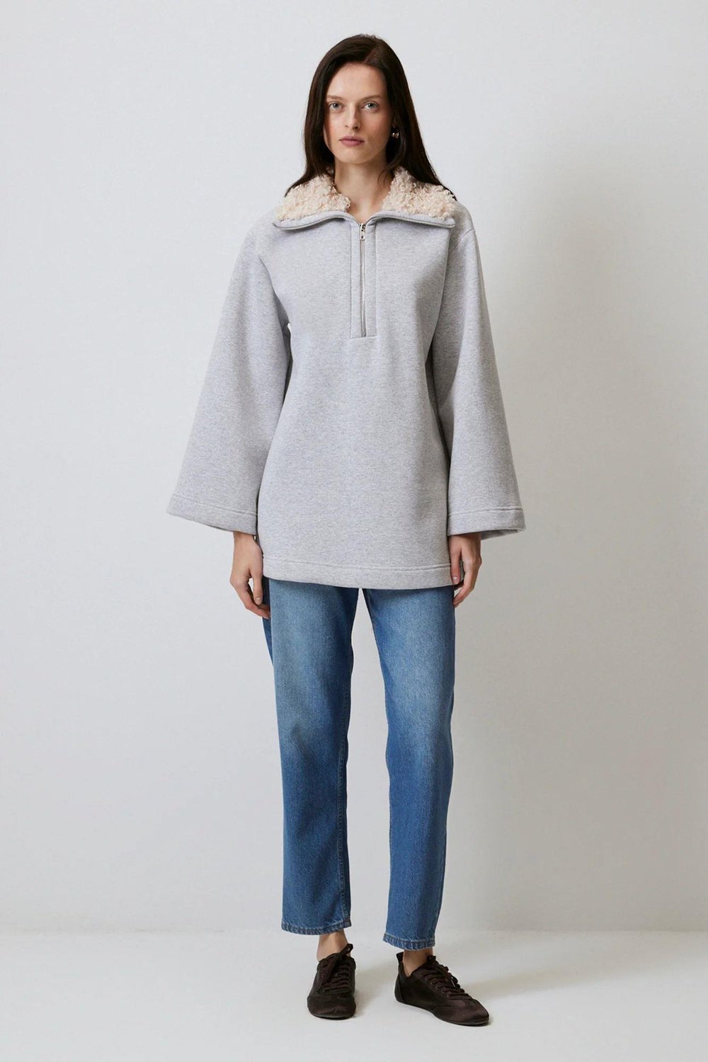 Touche Yakası Kürklü Sweatshirt Gri
