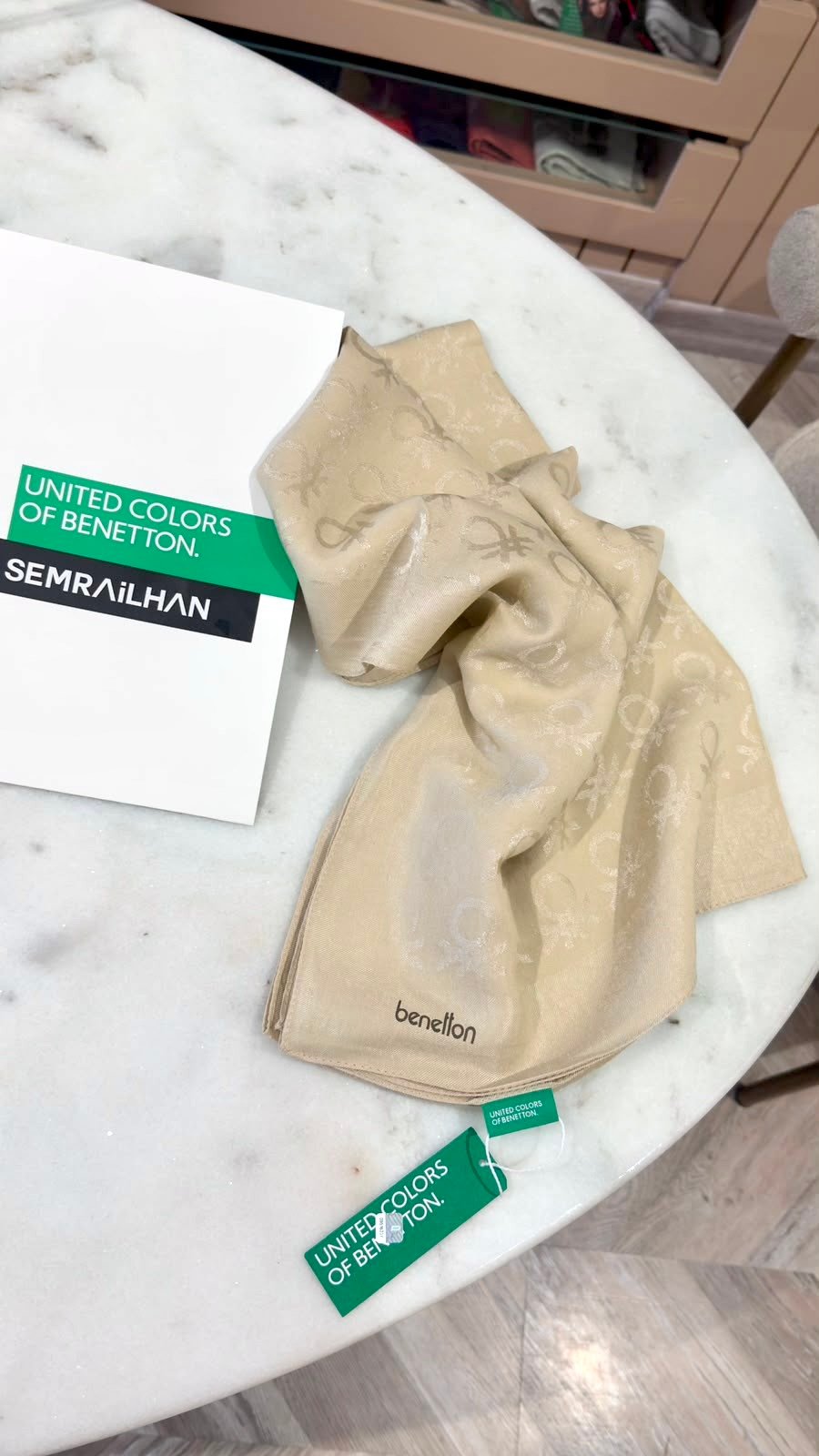 UNITED COLORS OF BENETTON Naia Şal Krem
