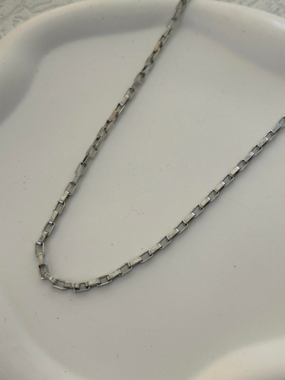 Dikdörtgen Zincir Çelik Kolye (60 cm)
