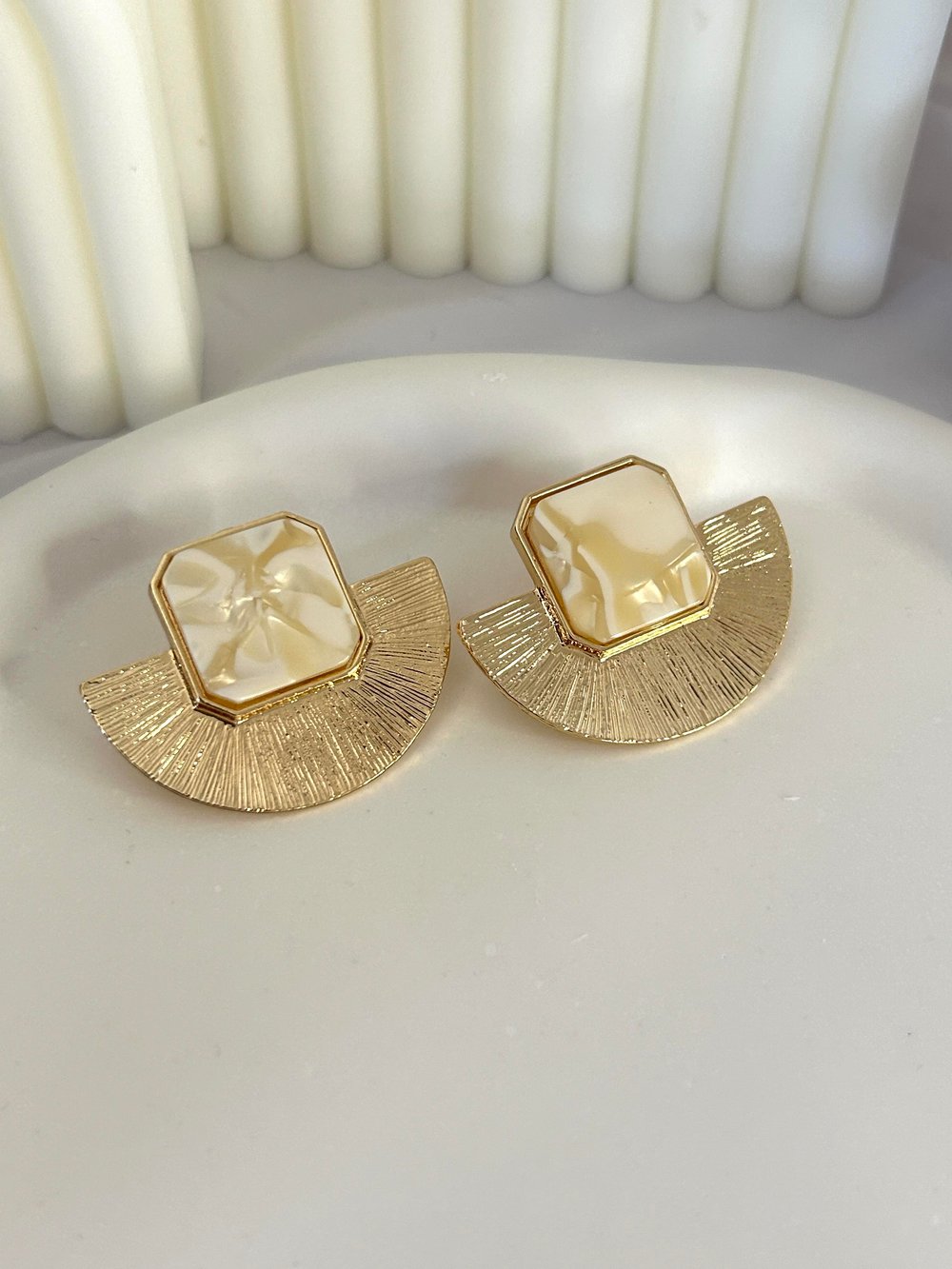 ÖZEL SERİ YELPAZE GOLD KÜPE