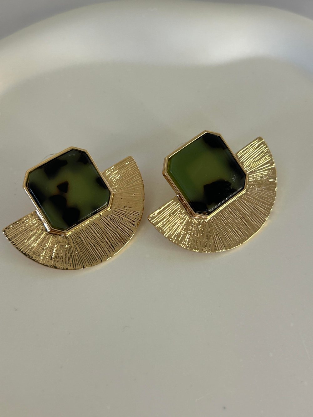 ÖZEL SERİ YELPAZE HAKİ GOLD KÜPE