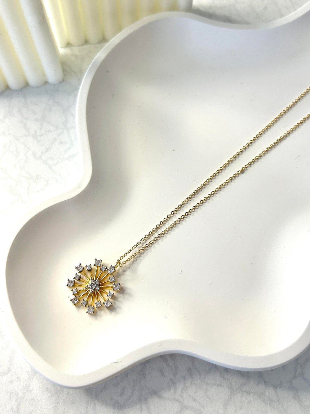 Premium Zirkon Taşlı Güneş Kolye