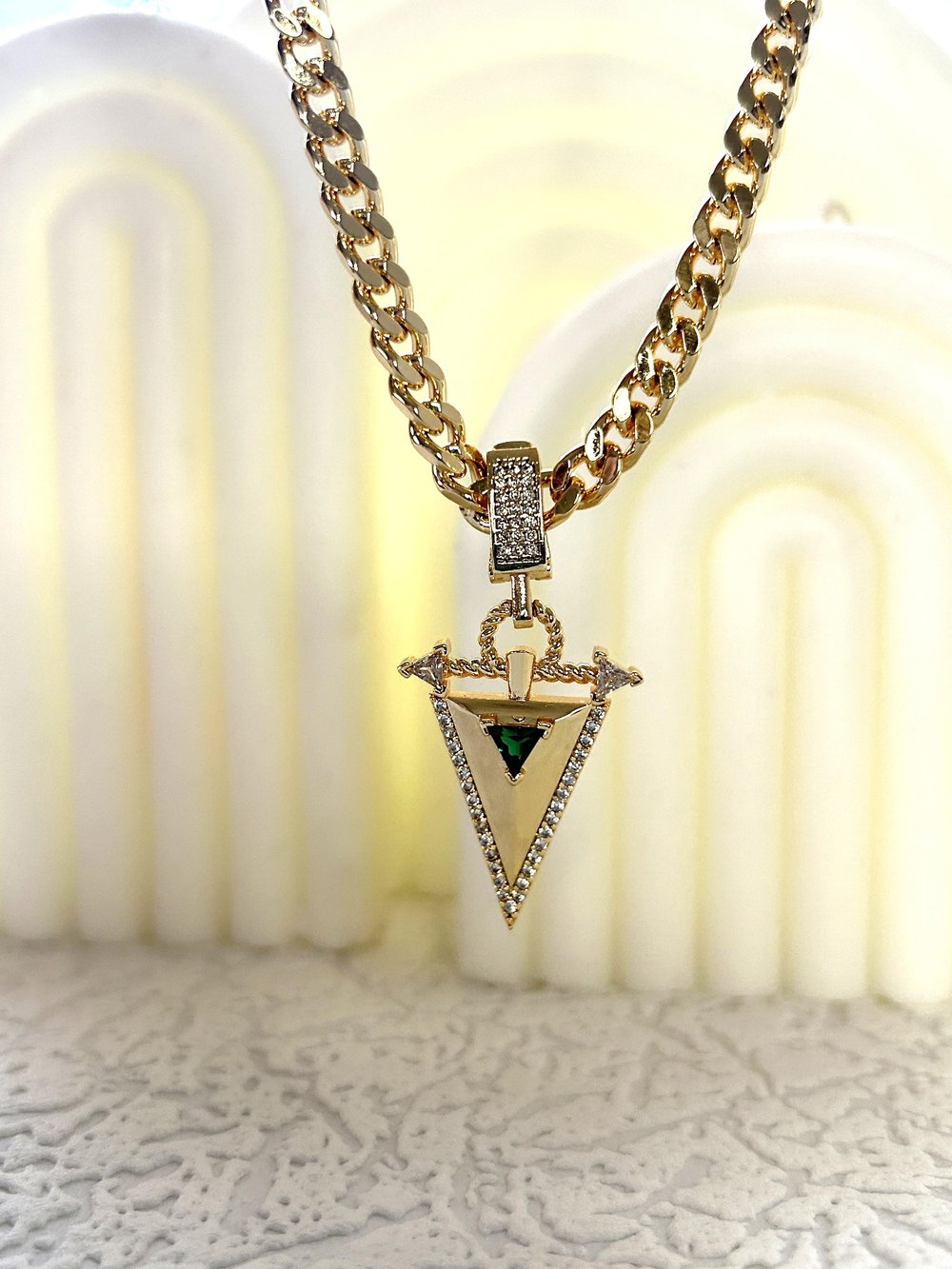 Premium Zirkon Taşlı Kalın Zincir Piramit Kolye
