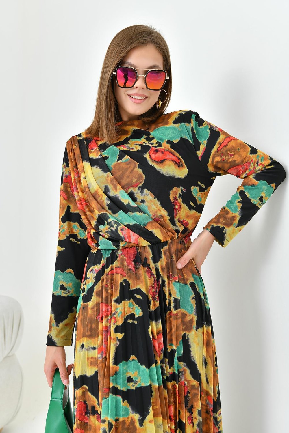 FTZ30842 Arka Yaka 3 Düğmeli Pliseli Elbise Sarı