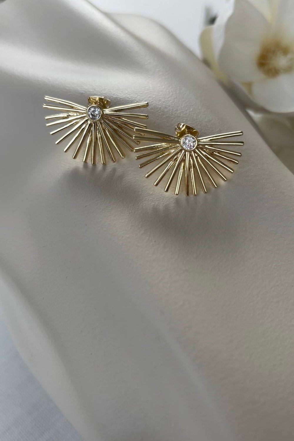 Çelik Gold Stil Küpe