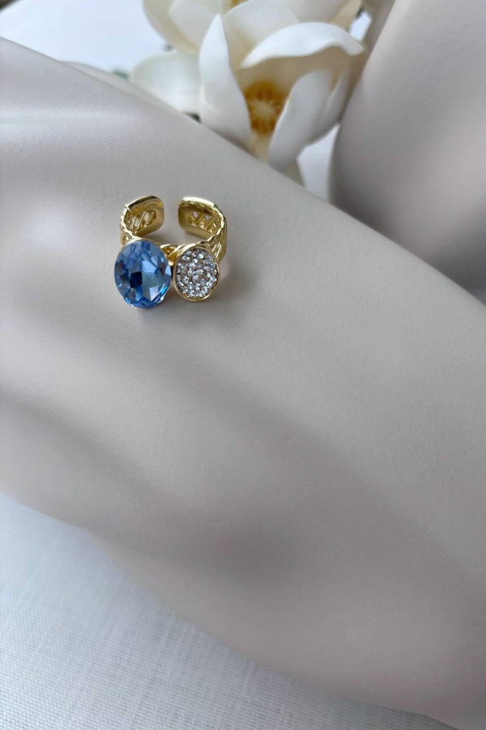 Özel Seri Gold Zirkon Taşlı Hera Yüzük