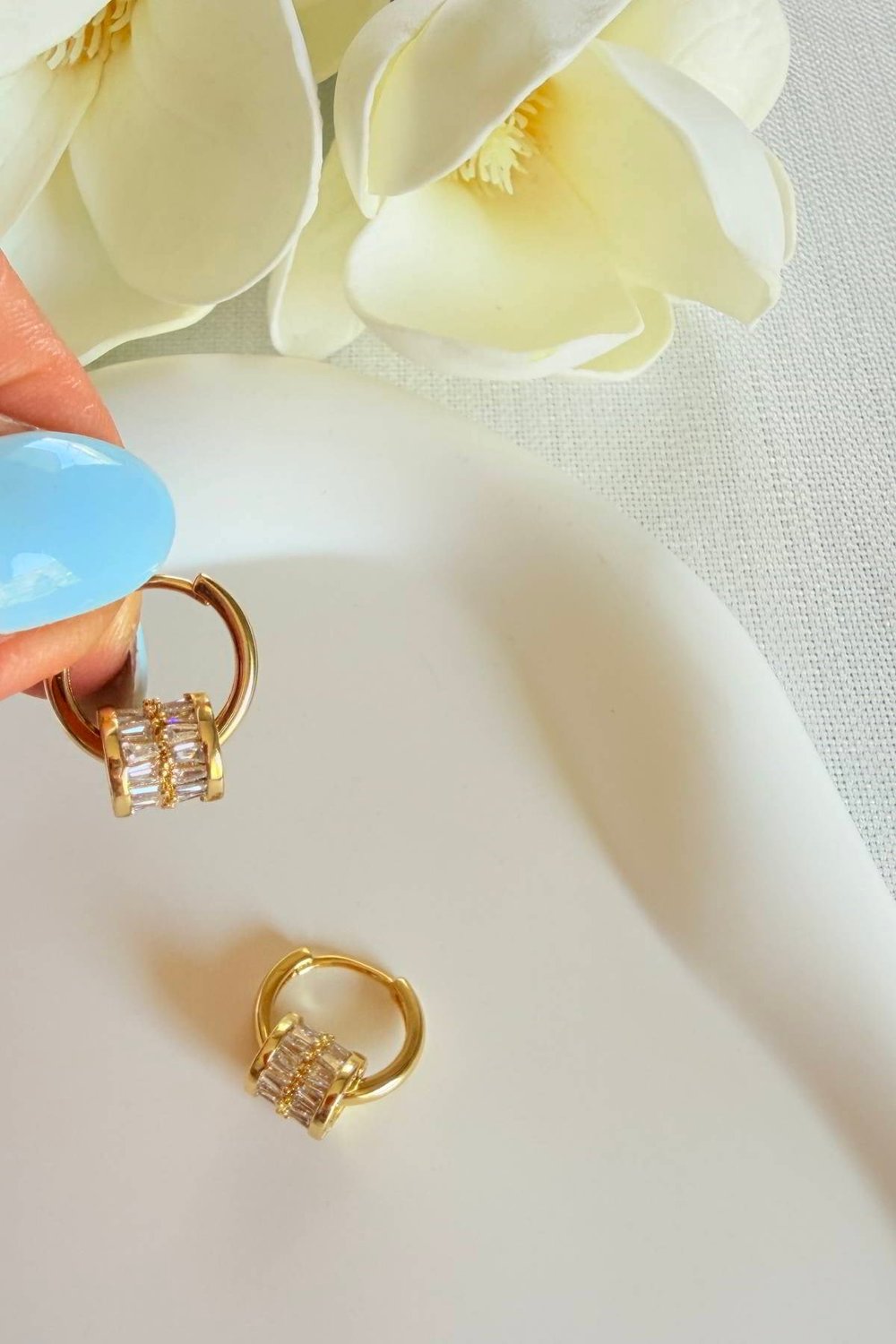 VİP Gold Taşlı MRK Küpe