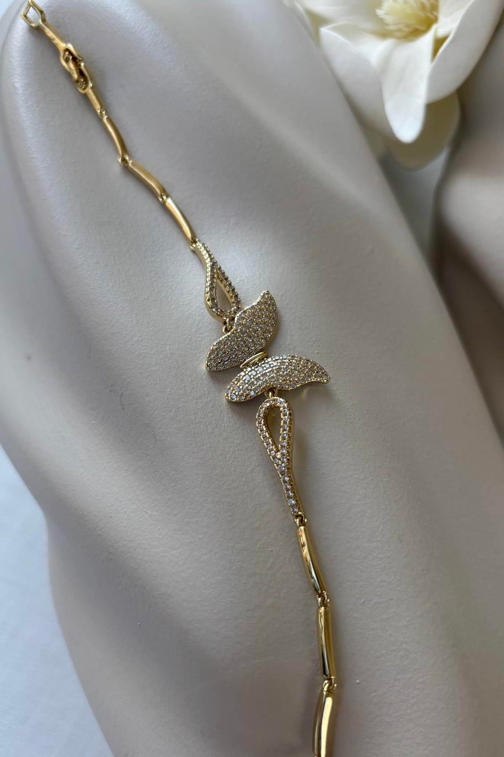 Xuping GolD 14K Taşlı Kelebek Bileklik