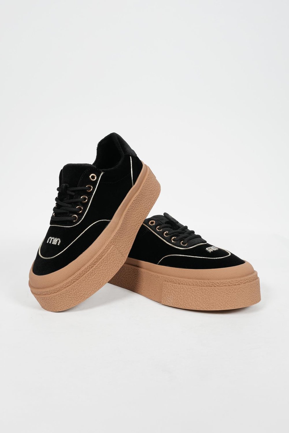 Guja 25K330 Kadın Taş Detaylı Kadife Sneaker Ayakkabı